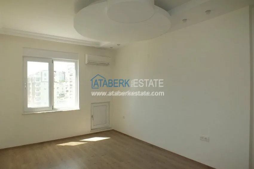 Трехкомнатная квартира в знаменитом комплексе Орион Сити 13 