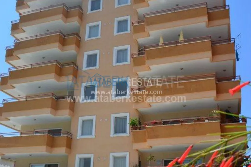 Квартира большой площади в прекрасном жилом комплексе в Махмутларе 1 