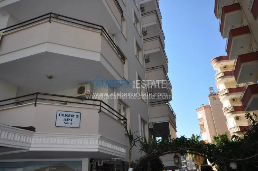 Недорогая трехкомнатная квартира в комплексе в Махмутларе от собственника 25 