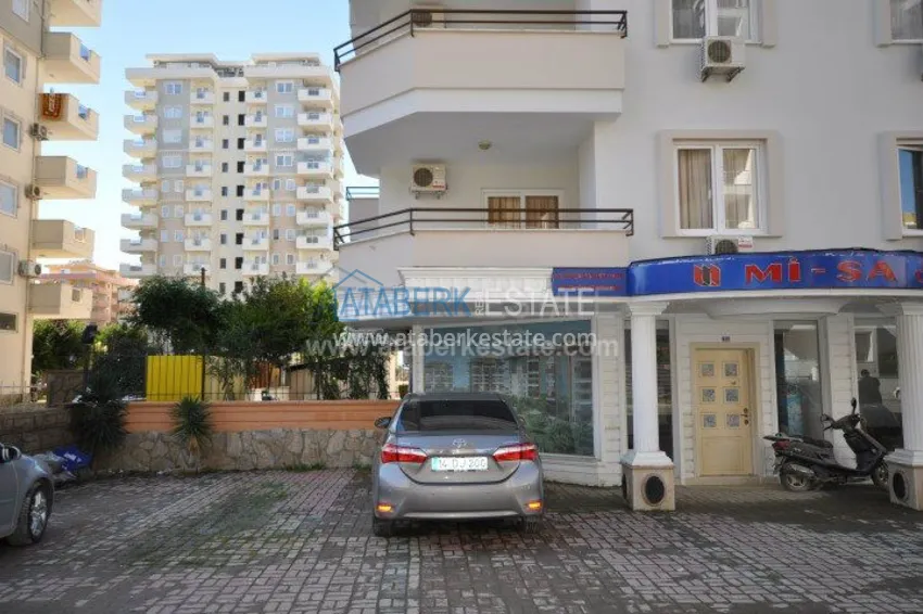 Недорогая трехкомнатная квартира в комплексе в Махмутларе от собственника 27 