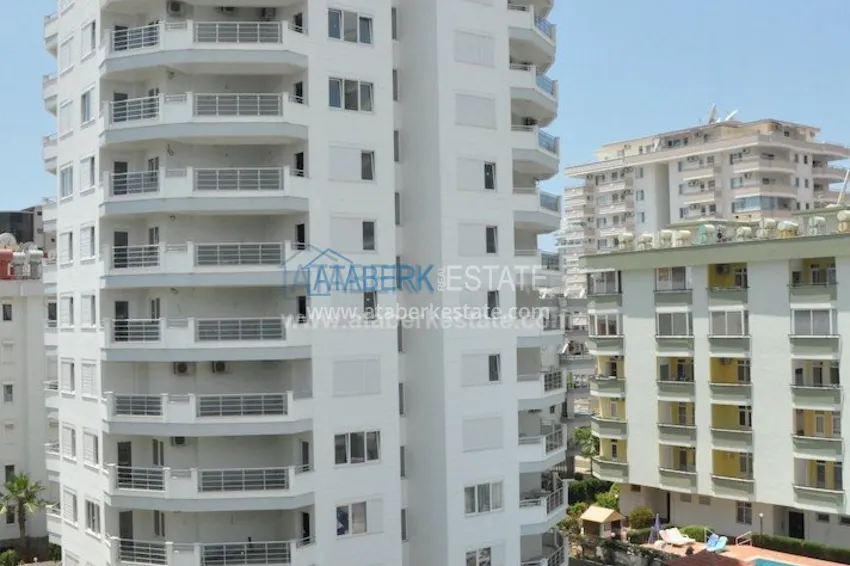 Трехкомнатная квартира с мебелью и техникой в новом доме в 100 м от моря по отличной цене!  21 