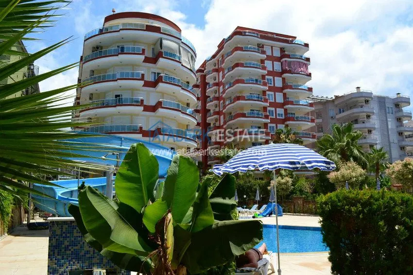 Трехкомнатная квартира в популярном районе 8 