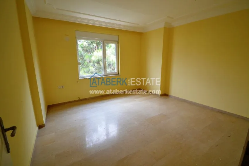 Апартаменты с двумя спальнями в новом комплексе на пляже Клеопатры 11 