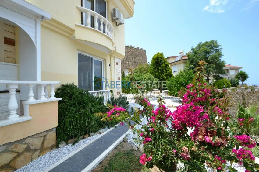 Detached spacious villa with a beautiful views 16 