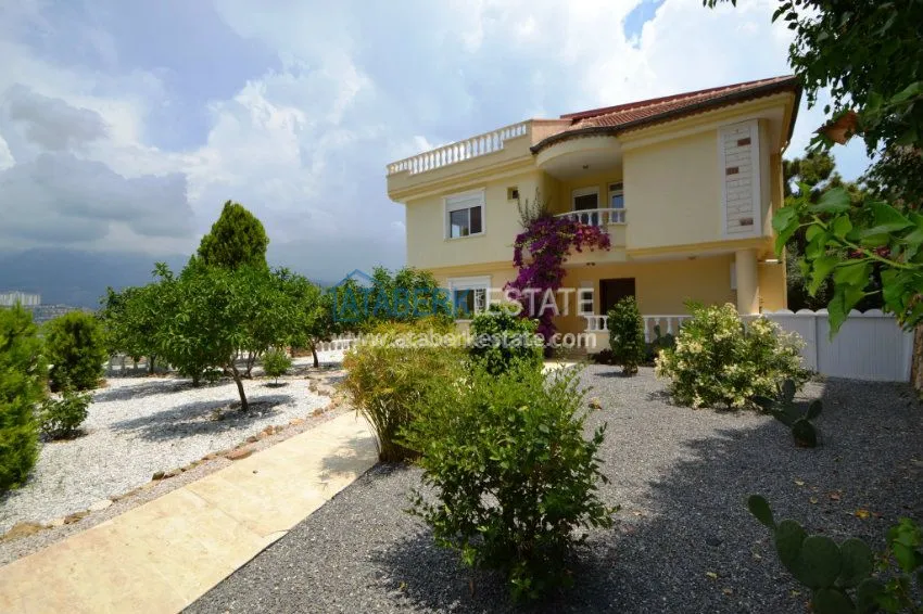 Апартаменты с двумя спальнями в новом комплексе на пляже Клеопатры 14 