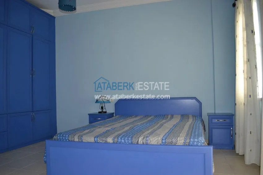 Просторная квартира с тремя спальнями в ухоженном комплексе от собственника 15 