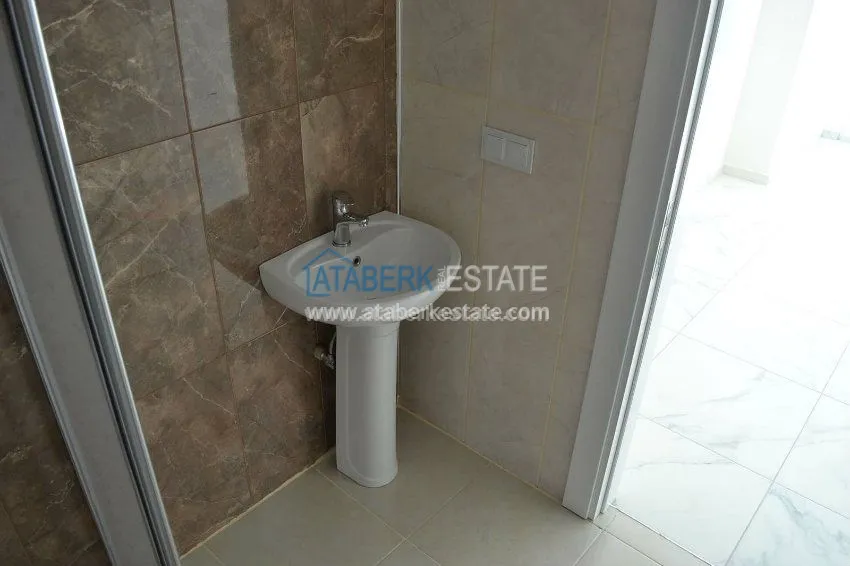 Новая двухкомнатная квартира с прекрасной отделкой в комплексе 13 