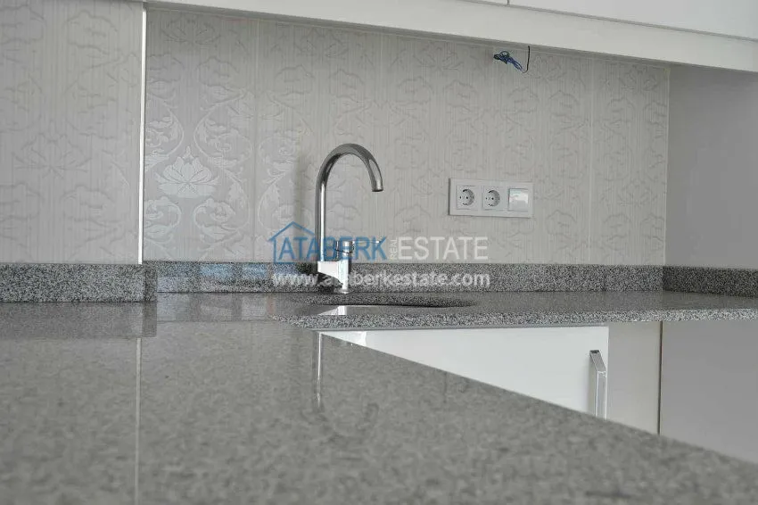 Апартаменты 1+1 в центре популярного района. 22 