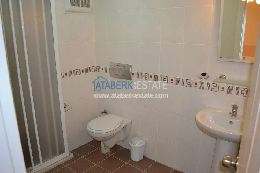 Трехкомнатные апартаменты с видом на горы. 15 