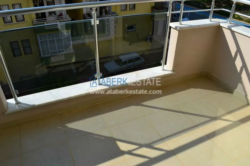 На продаже трехкомнатная квартира с мебелью и техникой по экономичной цене! 32 