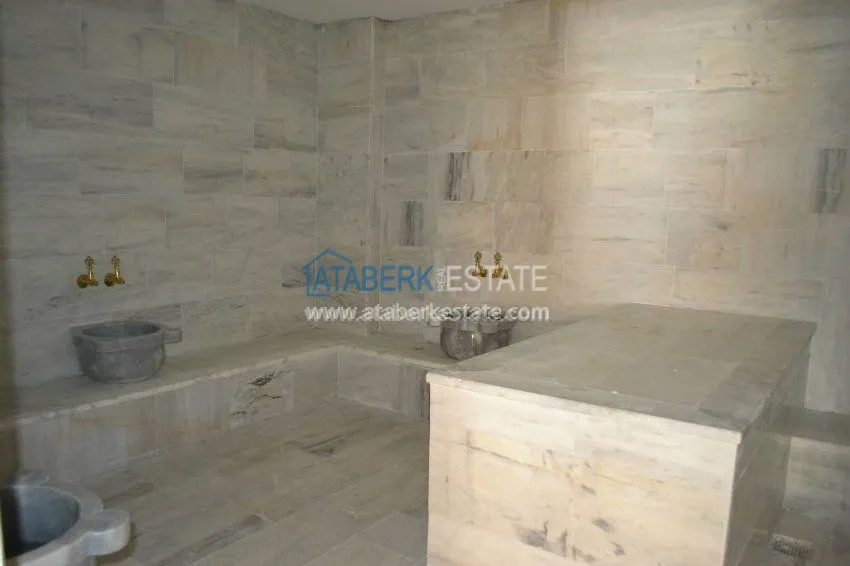 Меблированная квартира в комплексе у моря с зимним бассейном 12 