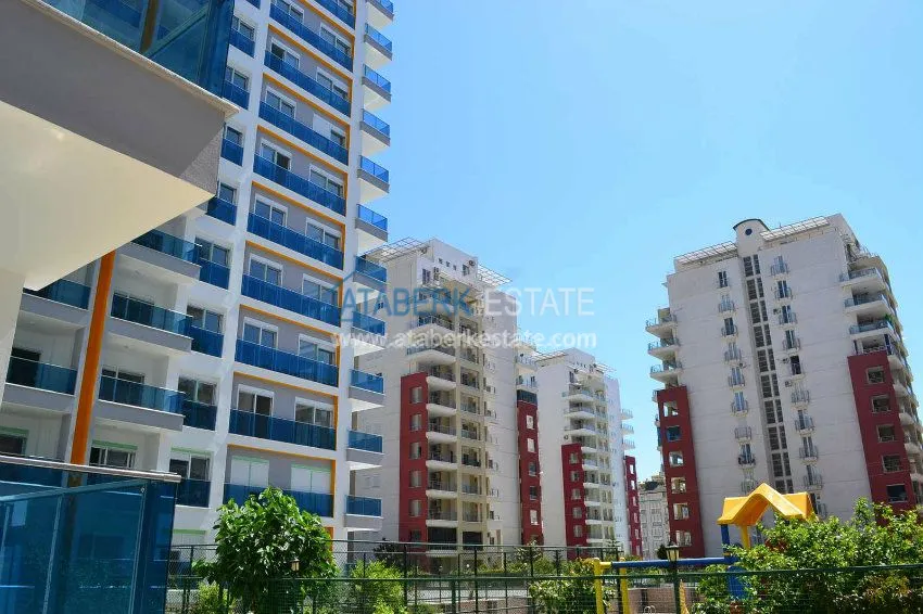 Апартаменты 1+1 в центре популярного района. 28 