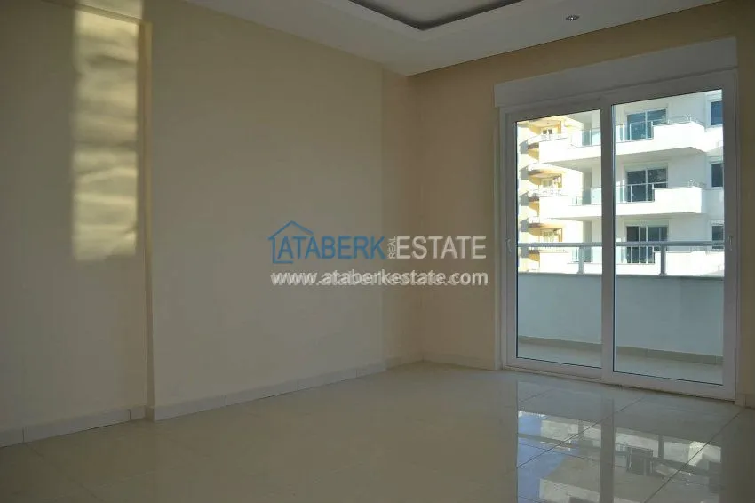 Недорогая квартира с тремя спальнями от собственника 7 