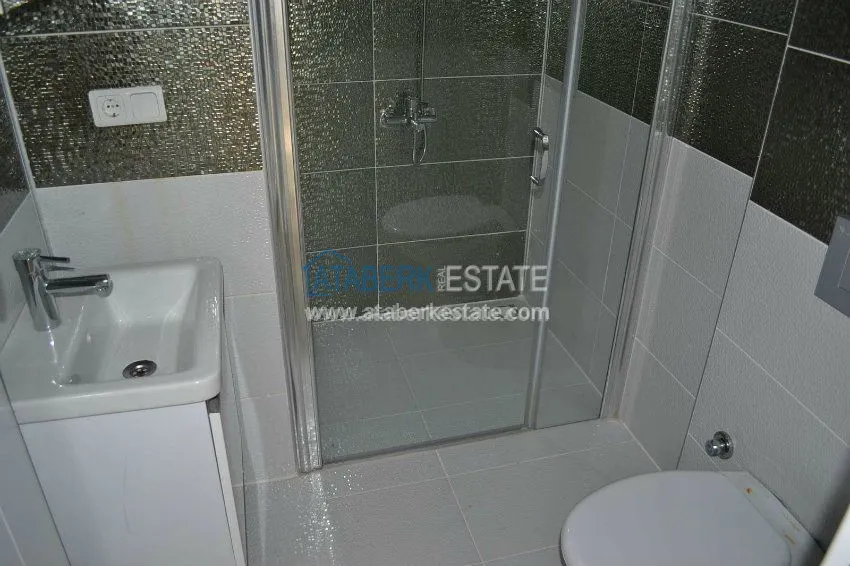 Недорогая квартира с тремя спальнями от собственника 10 