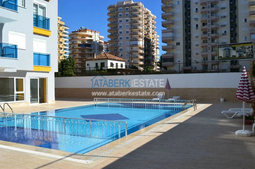 Недорогая квартира с тремя спальнями от собственника 13 