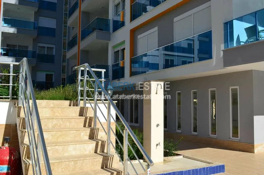 Недорогая квартира с тремя спальнями от собственника 15 