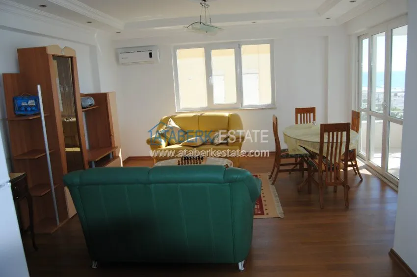 Квартира с ремонтом на первой береговой линии в Махмутларе 13 