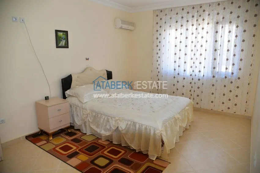 От собственника полностью меблированная квартира в 100 м от моря 11 