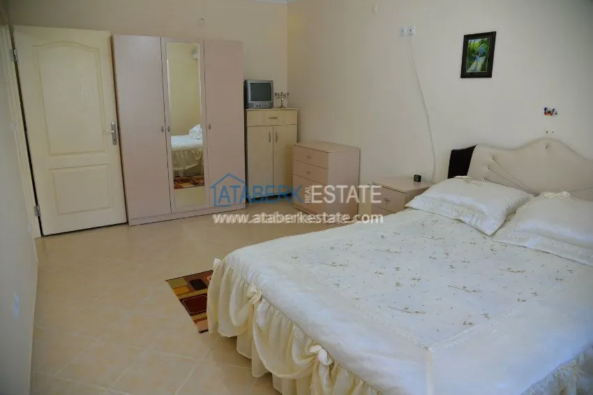 Квартира с ремонтом на первой береговой линии в Махмутларе 31 