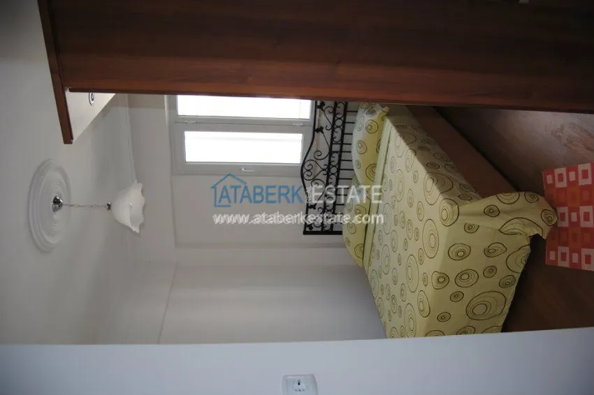 Квартира с ремонтом на первой береговой линии в Махмутларе 34 