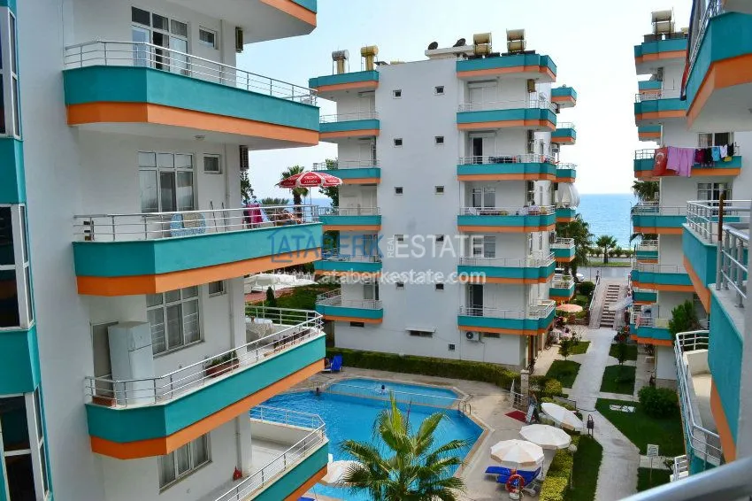 От собственника полностью меблированная квартира в 100 м от моря 15 