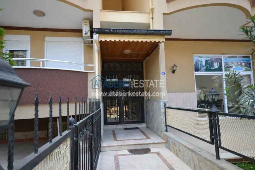 Spacious penthouse in a prestigious area from the owner 3 