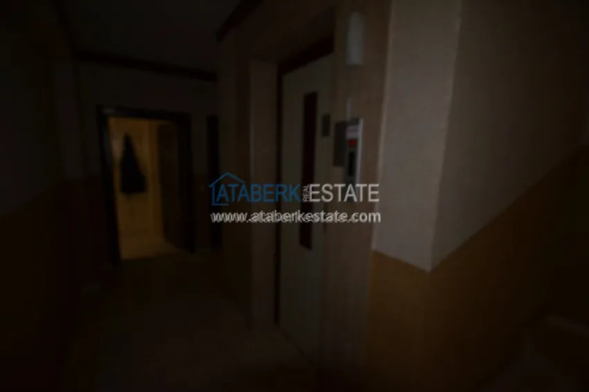 Spacious penthouse in a prestigious area from the owner 8 