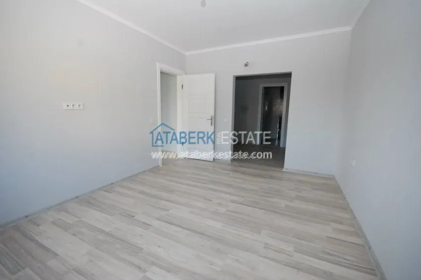 3+1 apartment in Mahmutlar 14 