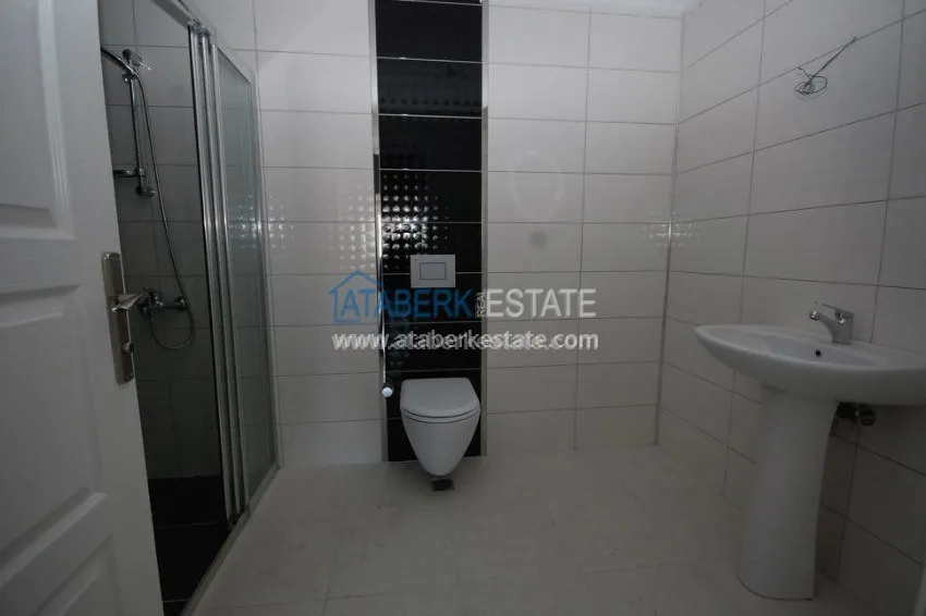 3+1 apartment in Mahmutlar 15 