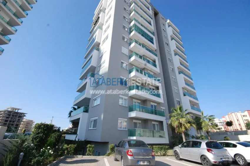 3+1 apartment in Mahmutlar 31 