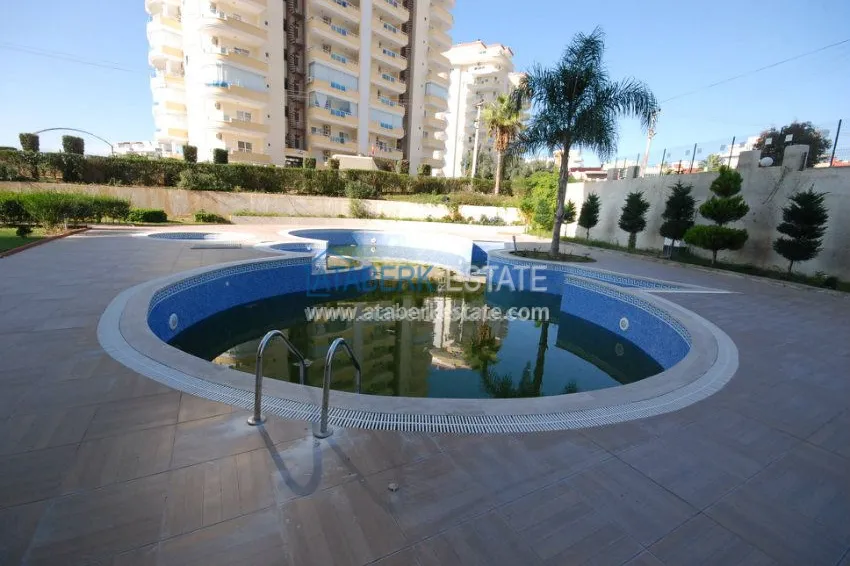 3+1 apartment in Mahmutlar 1 