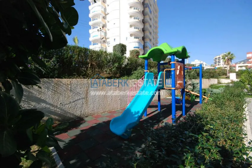 3+1 apartment in Mahmutlar 36 