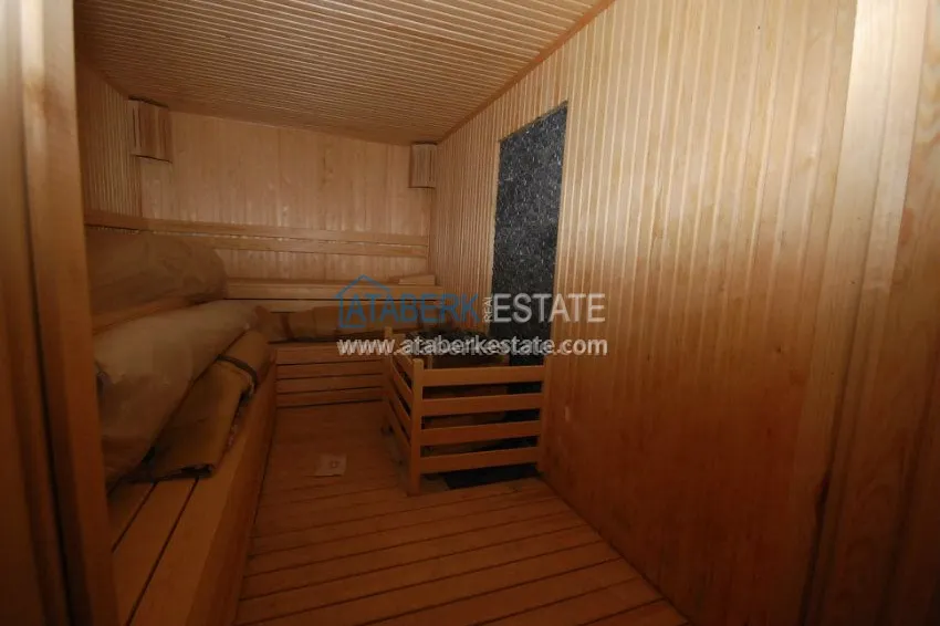 3+1 apartment in Mahmutlar 42 