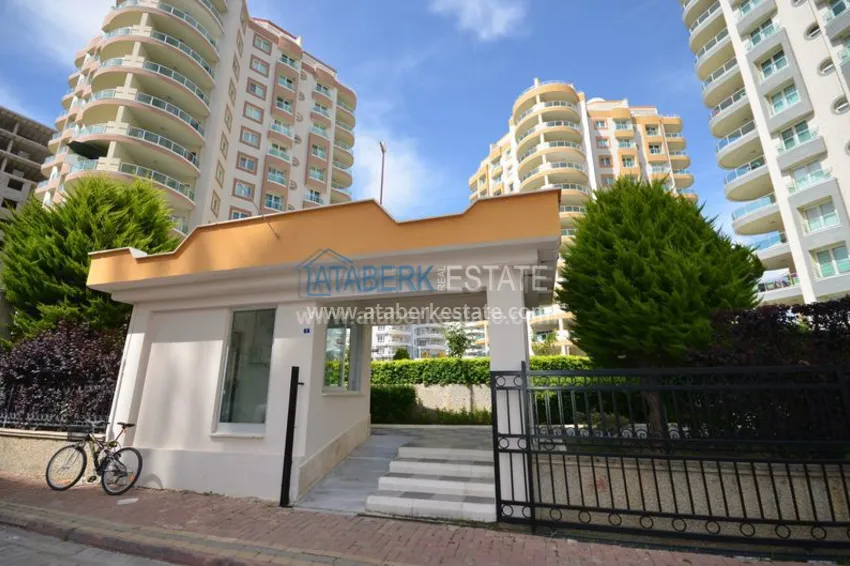 Меблированная двухкомнатная квартира в центре современного района Махмутлар.  10 