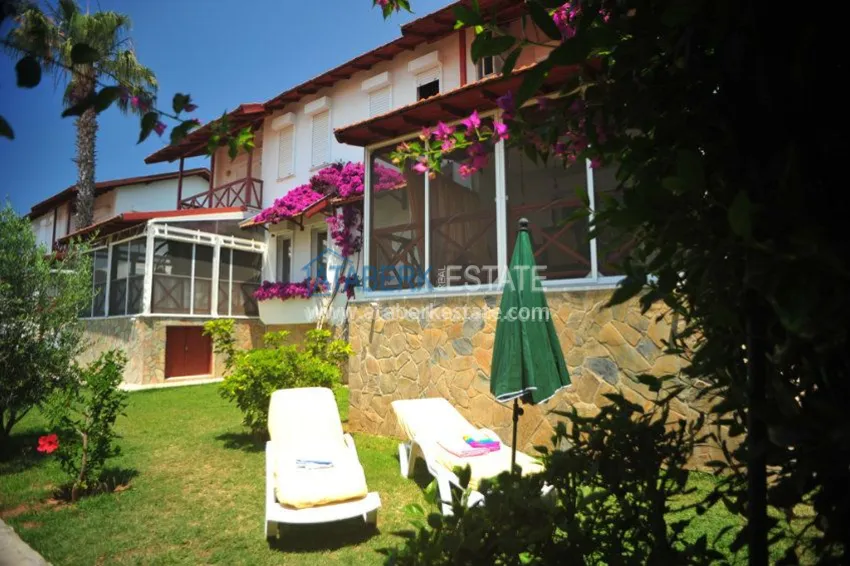 Вилла в районе Демирташ всего в 300 метрах от Средиземного моря. 5 