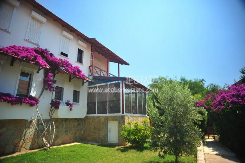 Вилла в районе Демирташ всего в 300 метрах от Средиземного моря. 7 