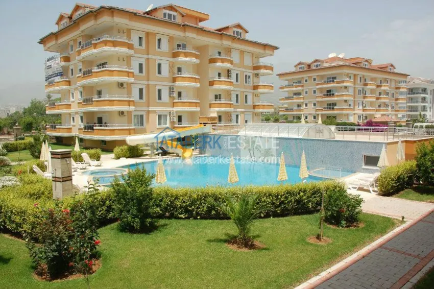 Three-bedroom apartment in Oba 3 