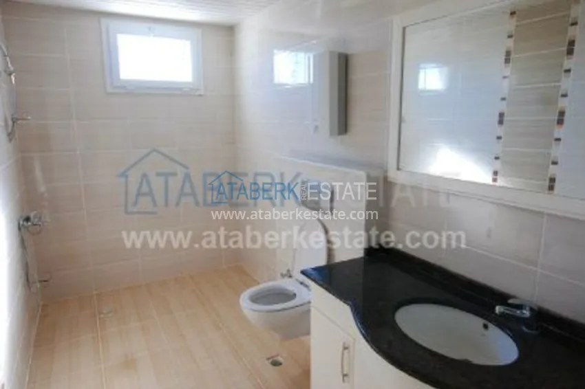 Green complex with a large territory in Oba 21