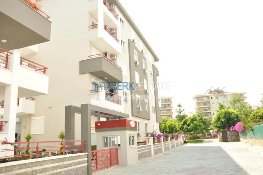 New complex near the park and the river in Oba 15 