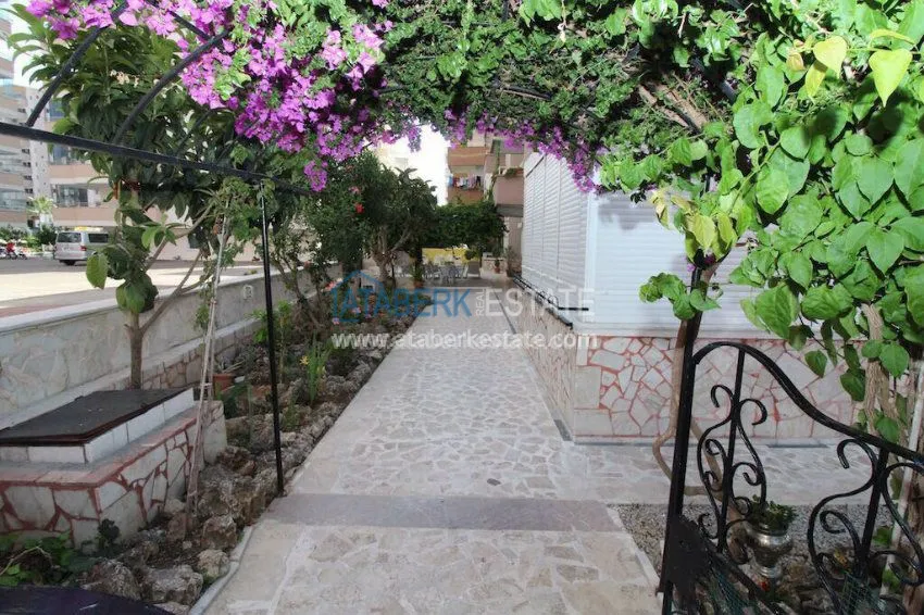 Комфортабельные апартаменты 2+1 на первом этаже  3 