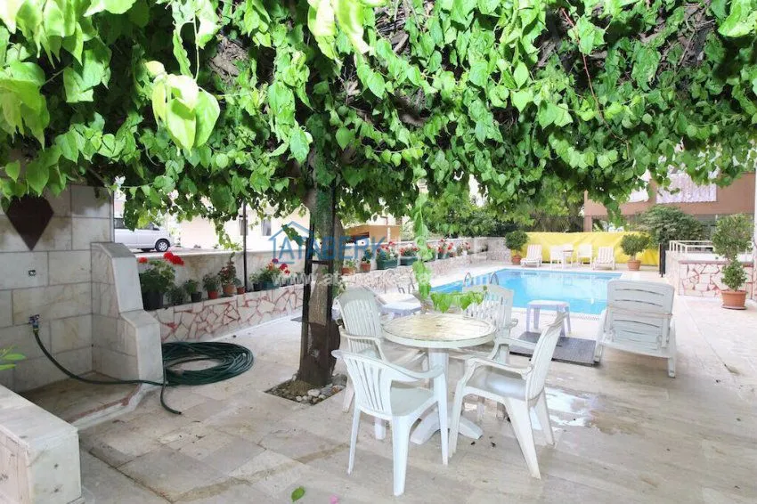 Комфортабельные апартаменты 2+1 на первом этаже  5 