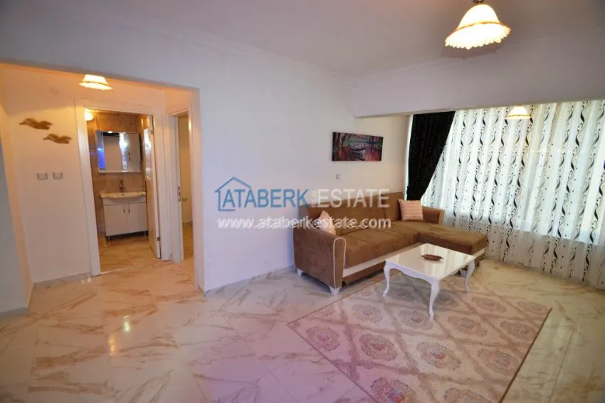 Недорогая квартира с ремонтом в комплексе с бассейном 4 