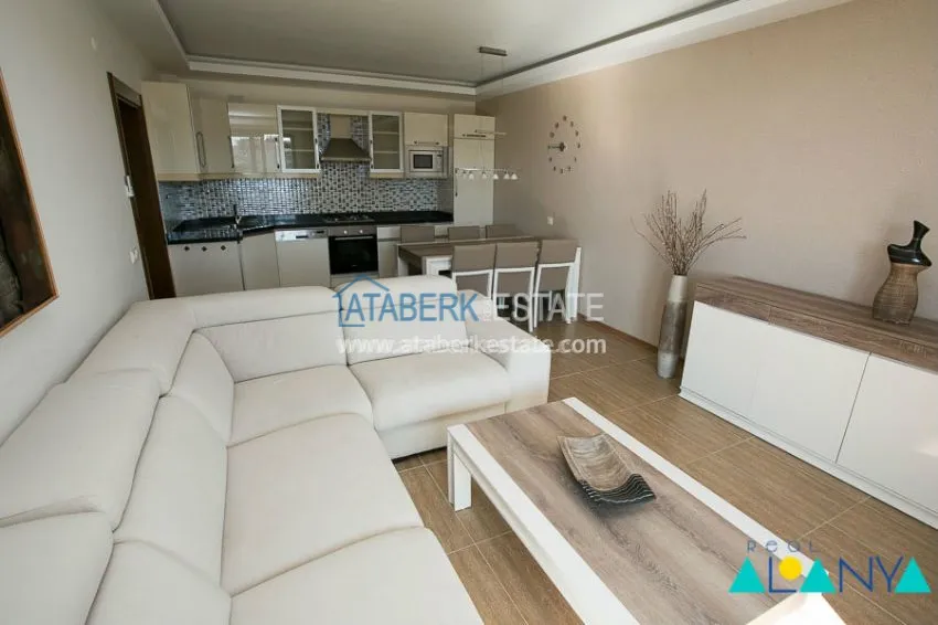 Прекрасный дуплекс в очаровательном комплексе! 16 