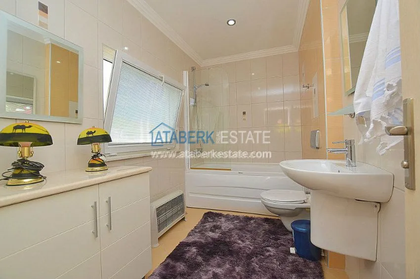 Меблированные апартаменты с двумя спальнями. 7 