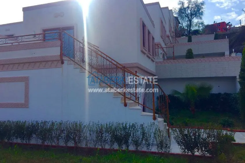 Villas with private pools in Kargicak 3