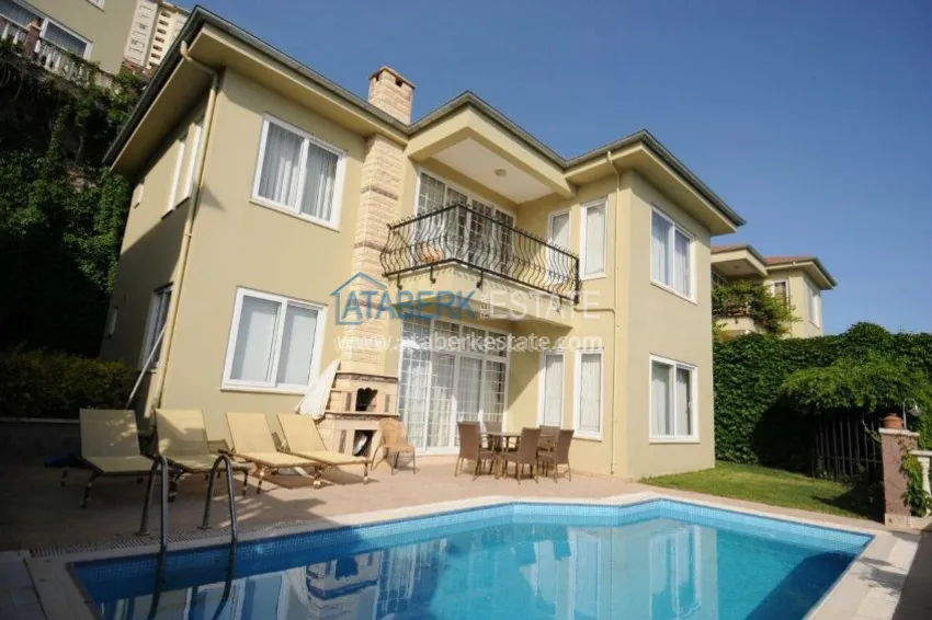 Villa in GoldCity complex from the owner 1 