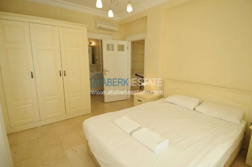 Villa in GoldCity complex from the owner 13 