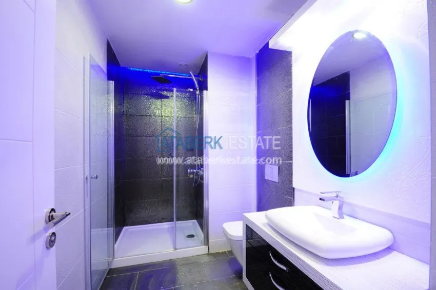 Квартира от хозяина с мебелью в элитном жилом комплексе Азура Парк 28 