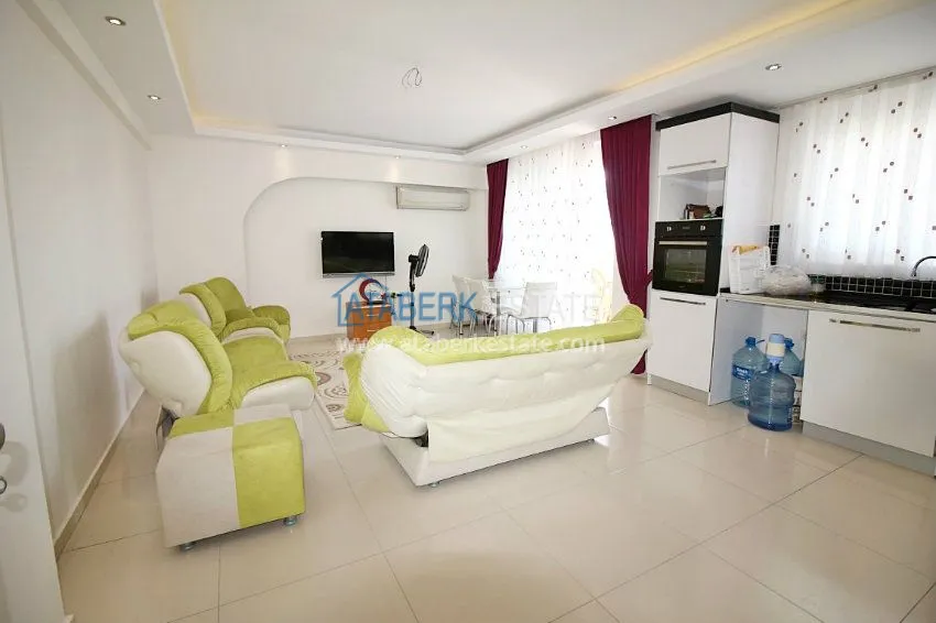 Меблированная квартира 1+1 в районе Махмутлар 10 