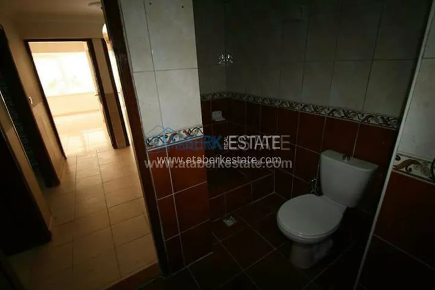 В центре города Алания квартира 2+1 с отдельной кухней. 5 